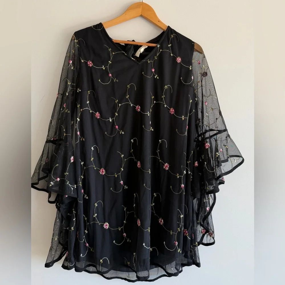 CENTRO Women Embroidered Sheer Blouse Top Size M Fairycore Boho Romantic Artsy